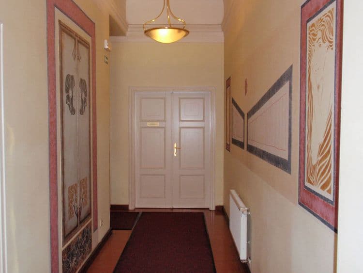 Tivoli Hotel