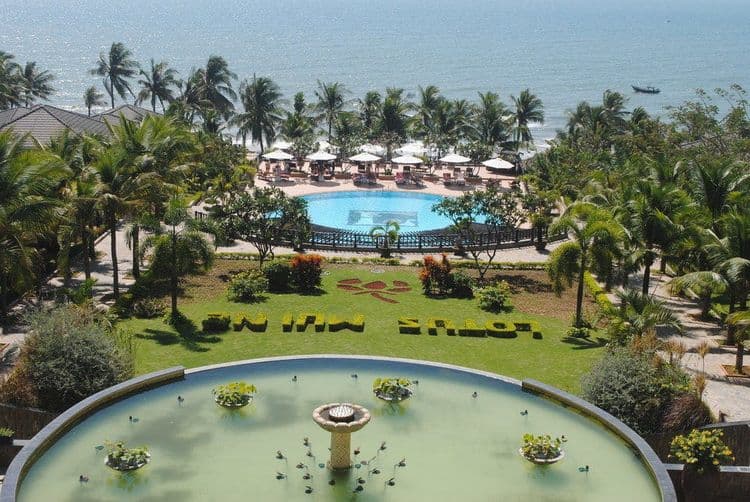 Lotus Muine Resort & Spa