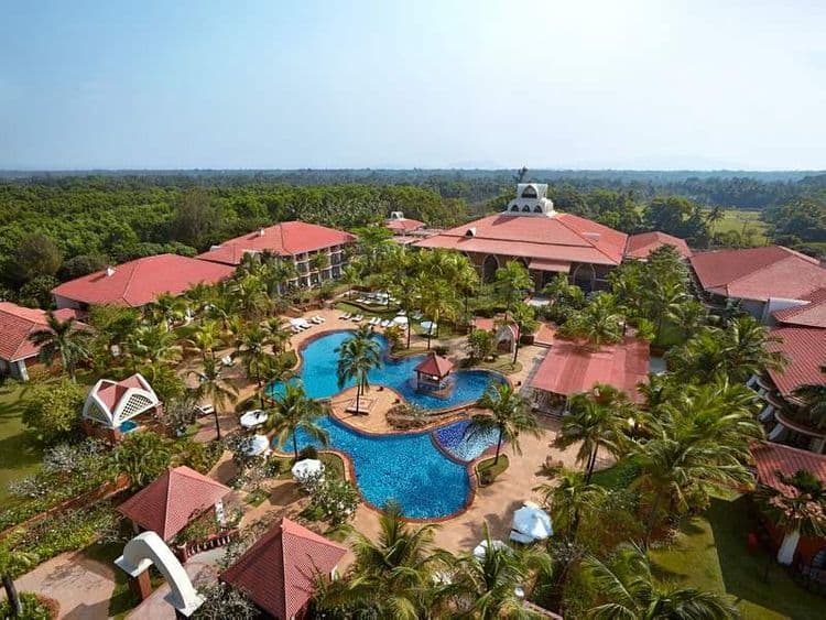 Caravela Beach Resort