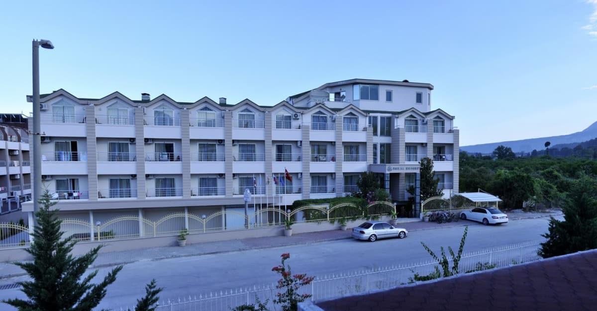 Erkal Resort Hotel