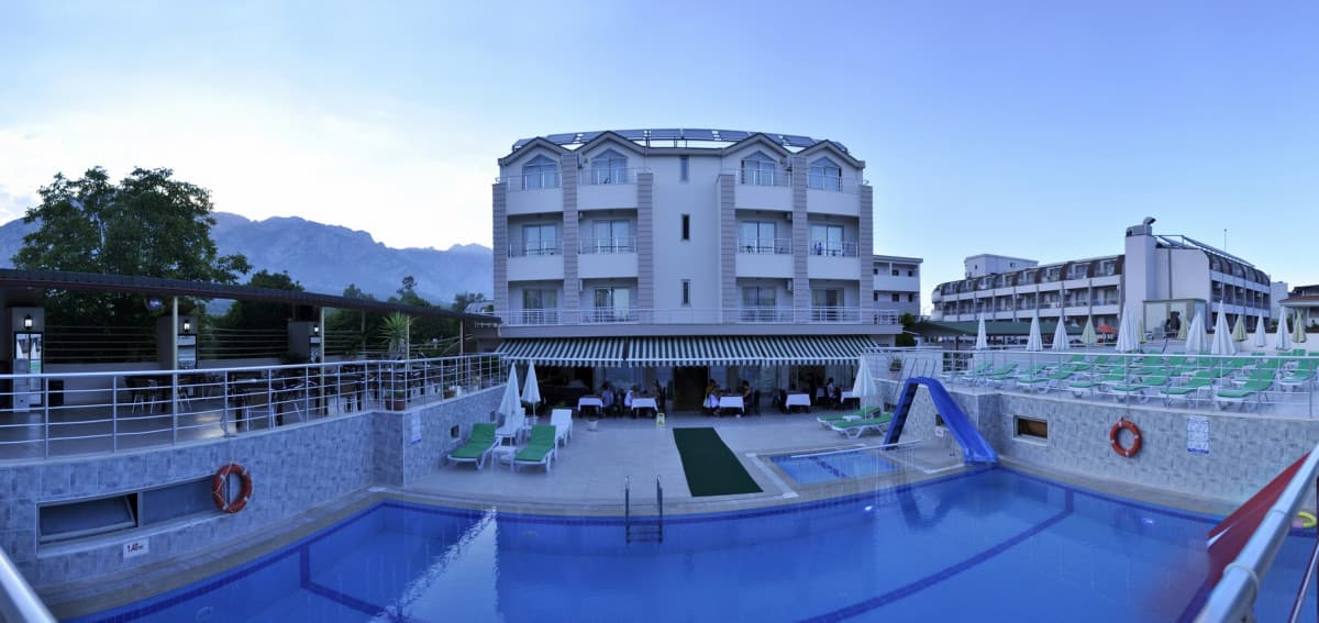 Erkal Resort Hotel