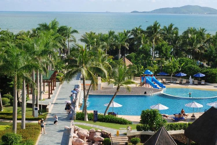 Days Hotel & Suites Sanya Resort