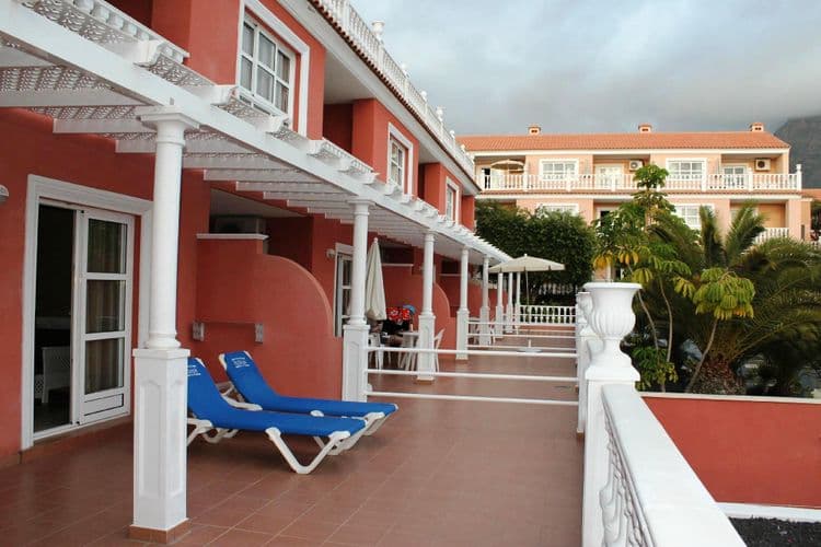 El Duque Aparthotel