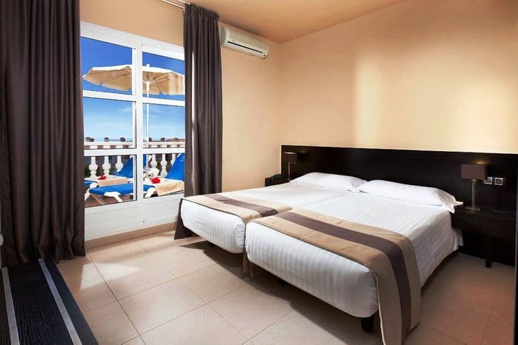 El Duque Aparthotel