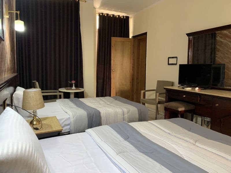 Regency & Lodge Hotel