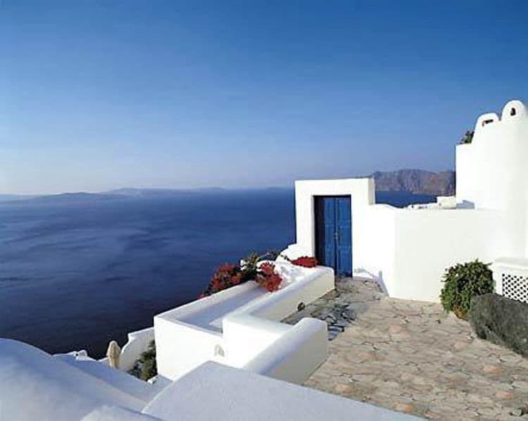 Altana Traditional Houses & Suites