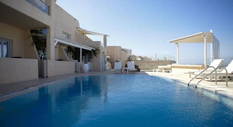 Suites of the Gods Cave Spa