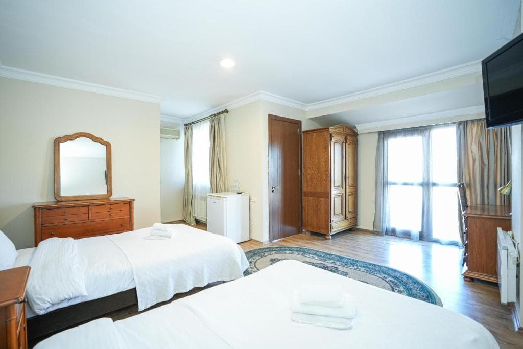 Beaumonde Hotel