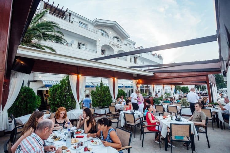 Perla Hotel