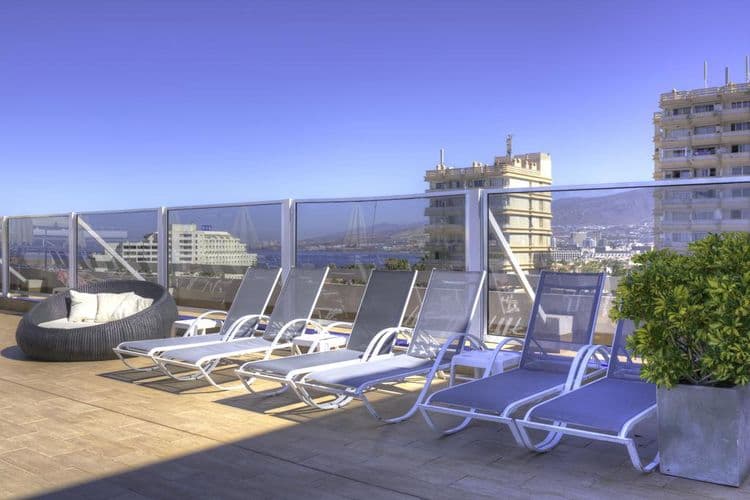 Coral Suites & SPA