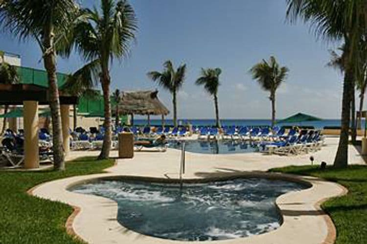 Gr Solaris Cancun