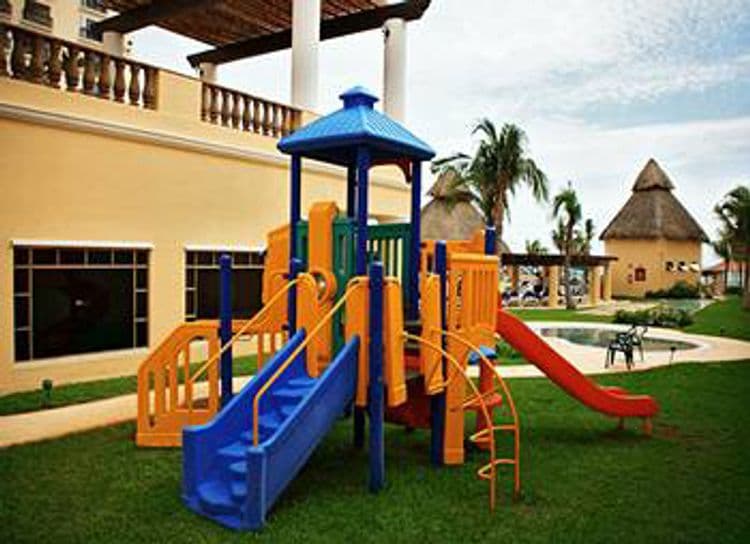 Gr Solaris Cancun