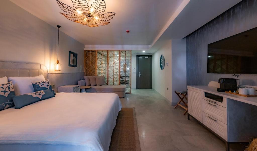 Camelot Boutique Hotel
