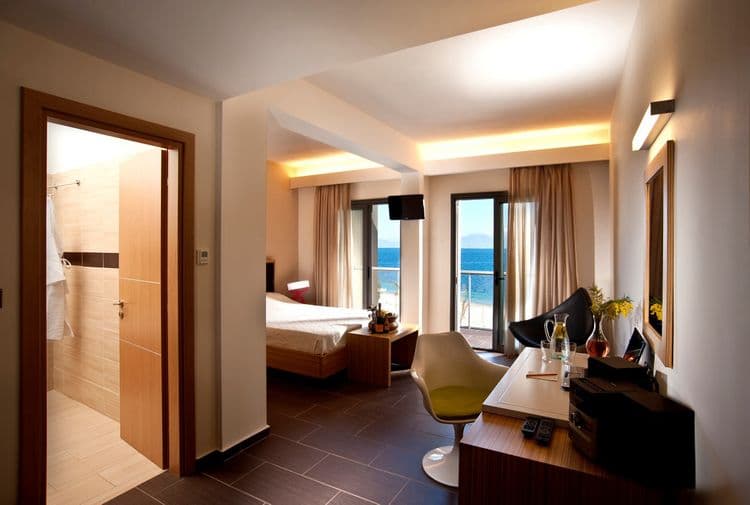 Sikyon Coast Hotel And Resort
