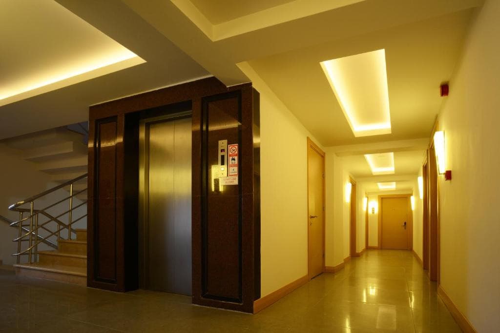 Maris Beach Hotel