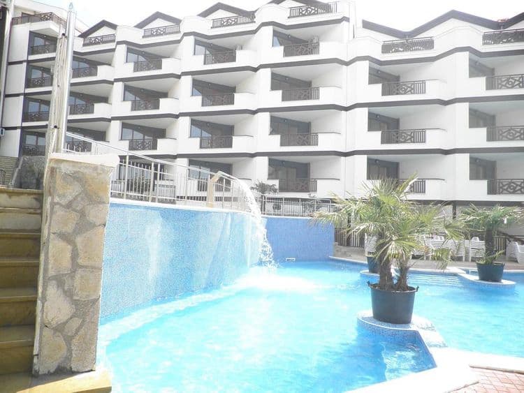 Royal Palm Apart Hotel