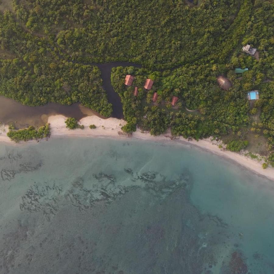 Giman Free Beach Resort