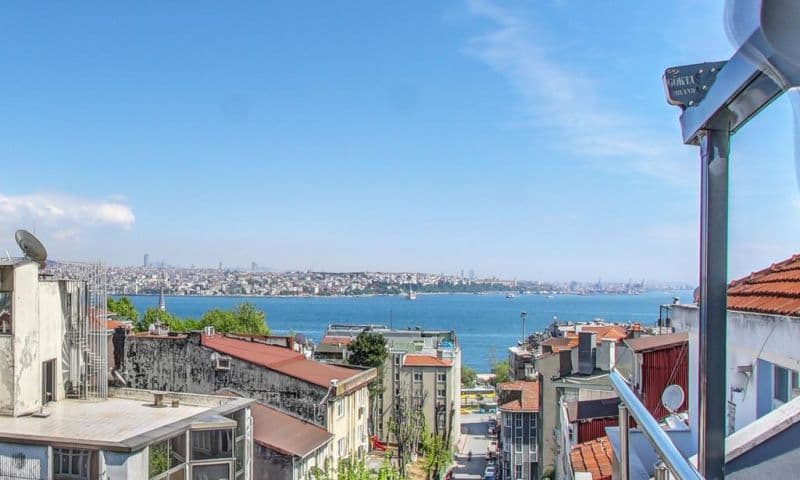 CIHANGIR PALACE