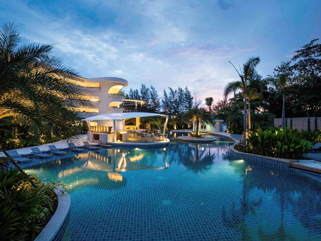 Holiday Inn Resort Phuket Karon Beach (Ex.Destination Karon)