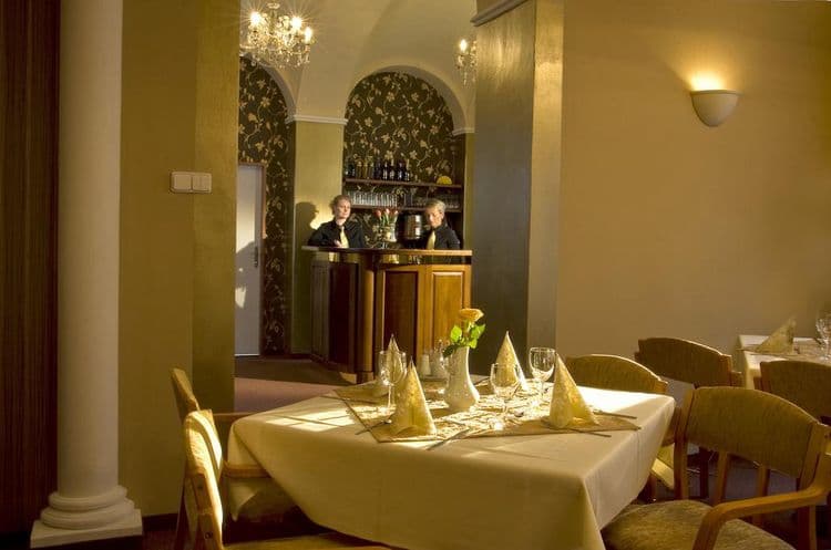 Metropol Hotel