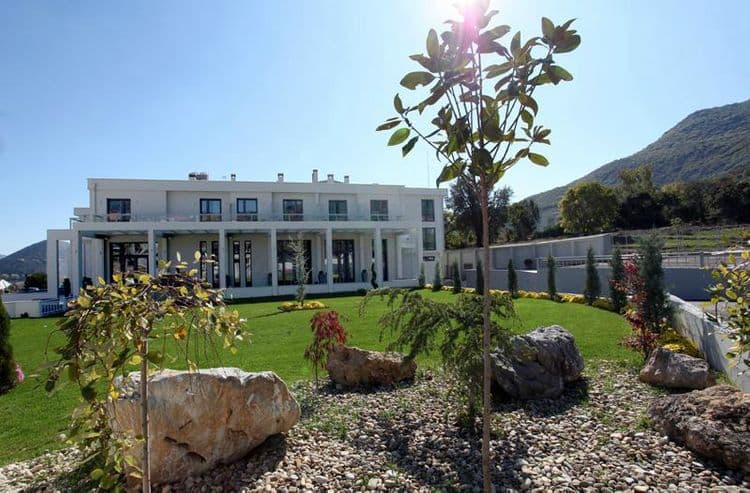 Esperos Palace