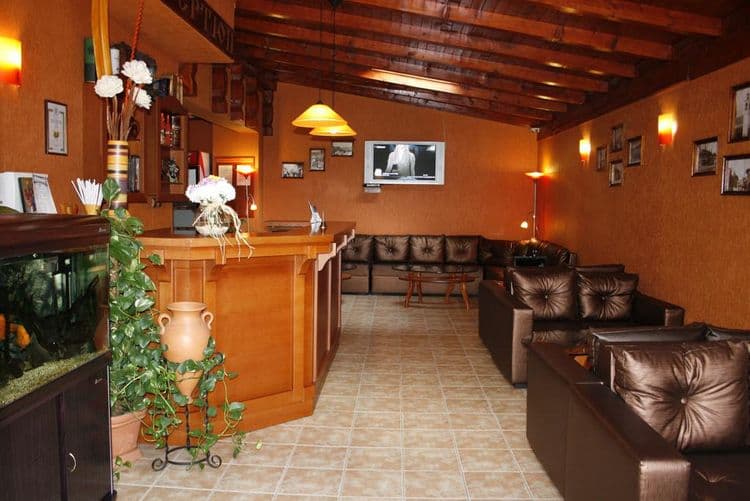 Elida Family Hotel