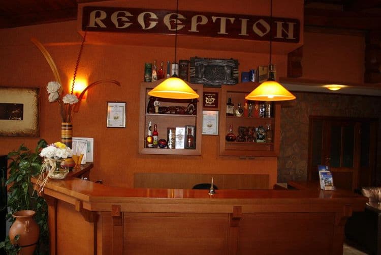 Elida Family Hotel