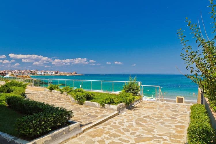 Black Sea Paradise
