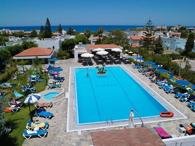 Kyknos Beach Hotel & Bungalows