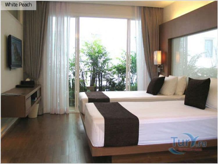 White Peach Hotel