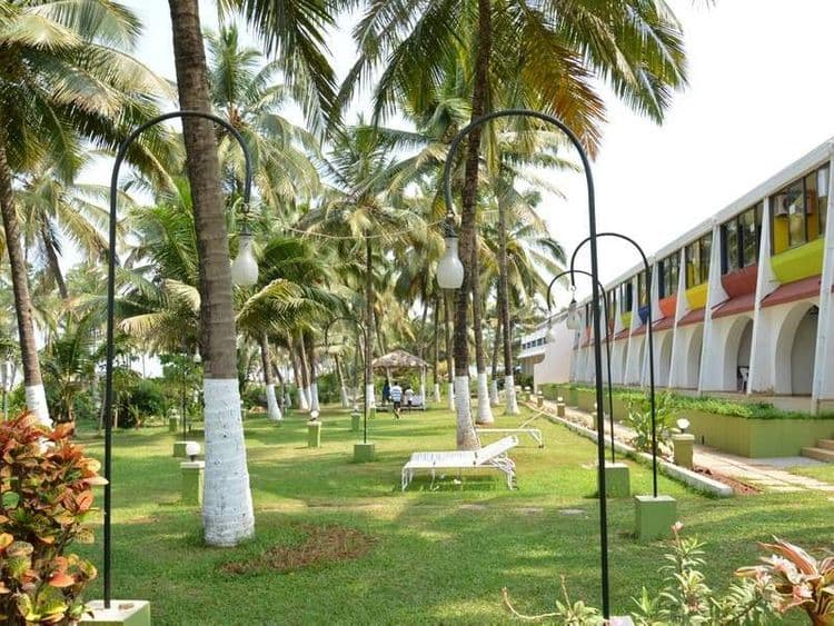 Longuinhos Beach Resort