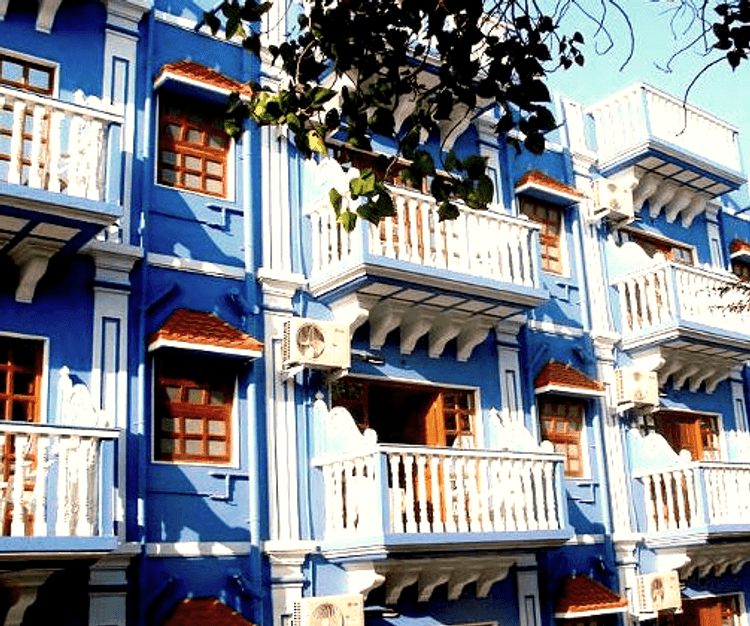 Mayflower Beach Resort