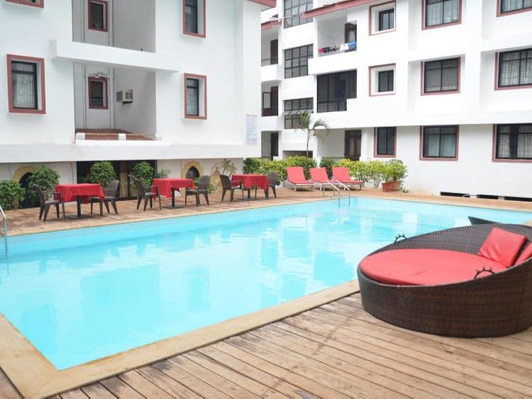 Sunkissed Plaza
