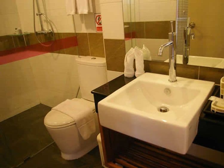 I Dee Hotel