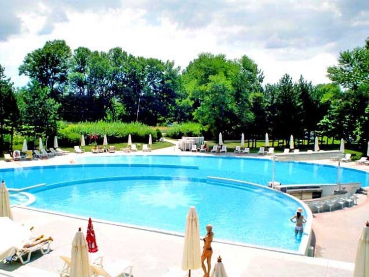 Hissar Hotel