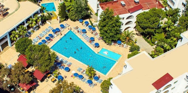 Larissa Beach Club Side