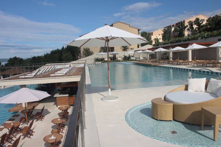 Family apartments Novi