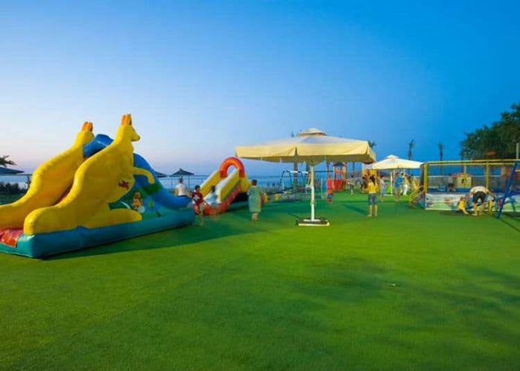 Cronwell Platamon Resort