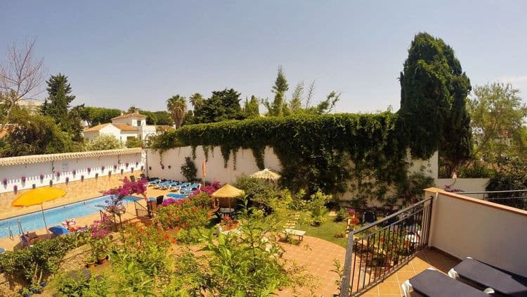Carmen Teresa Hotel