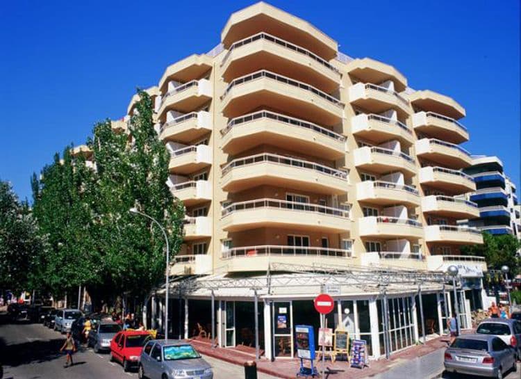 California Apartmentos