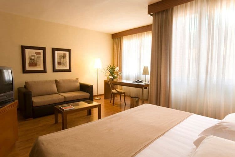 Aparthotel Mariano Cubi