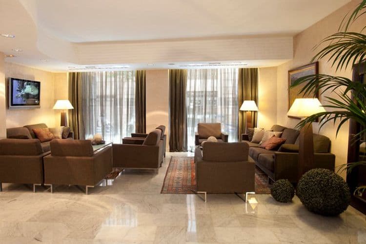 Aparthotel Mariano Cubi