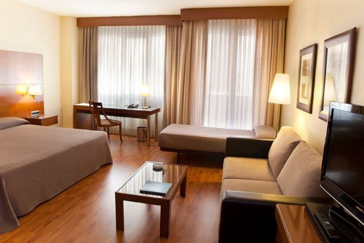 Aparthotel Mariano Cubi
