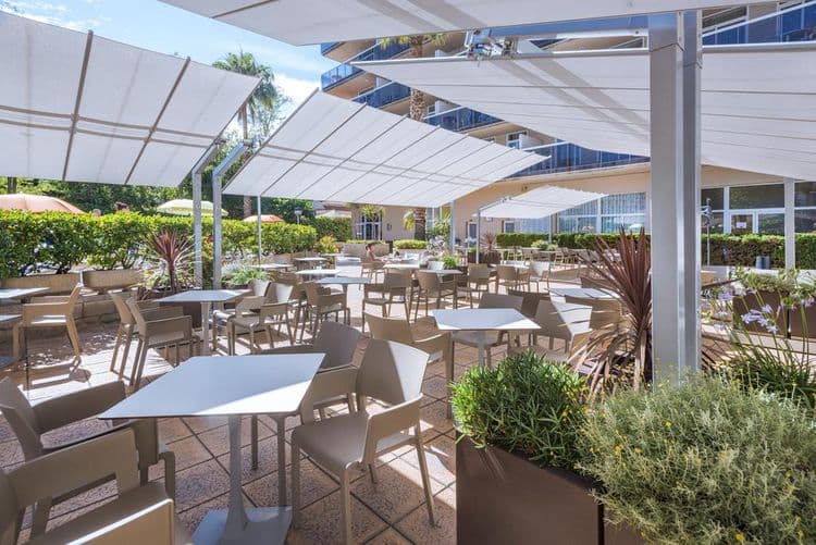 Cye Holiday Centre Aparthotel