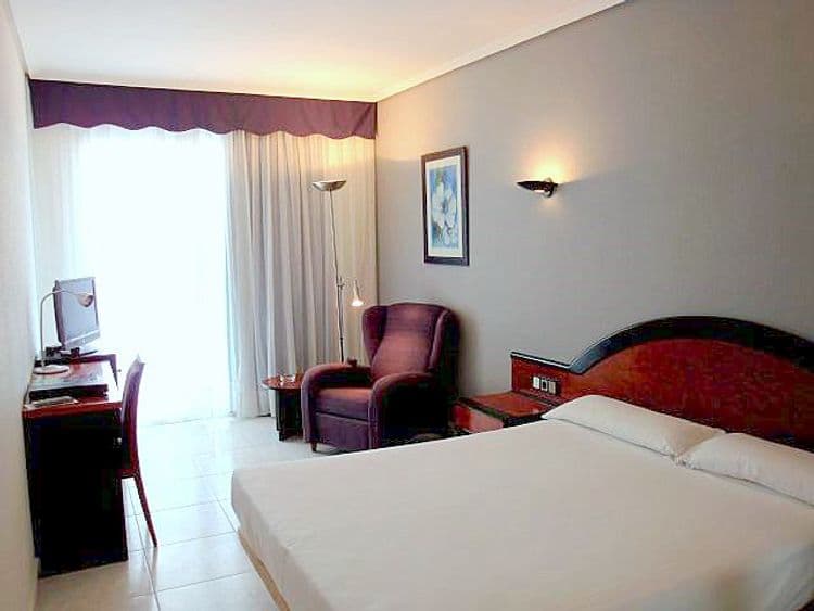 Regente Aragon Hotel