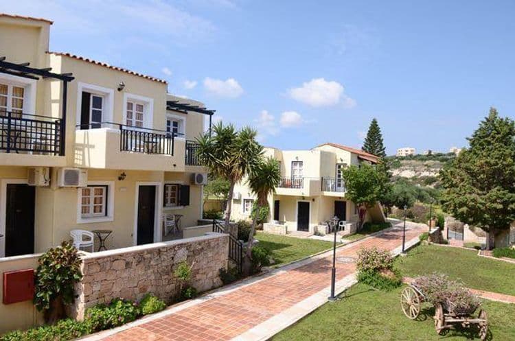 Porto Village