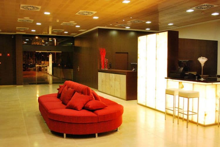 Best 4 Barcelona Hotel
