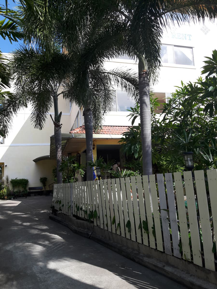 Royal View Place