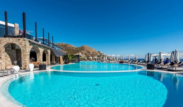 Royal Myconian Hotel & Thalasso Spa