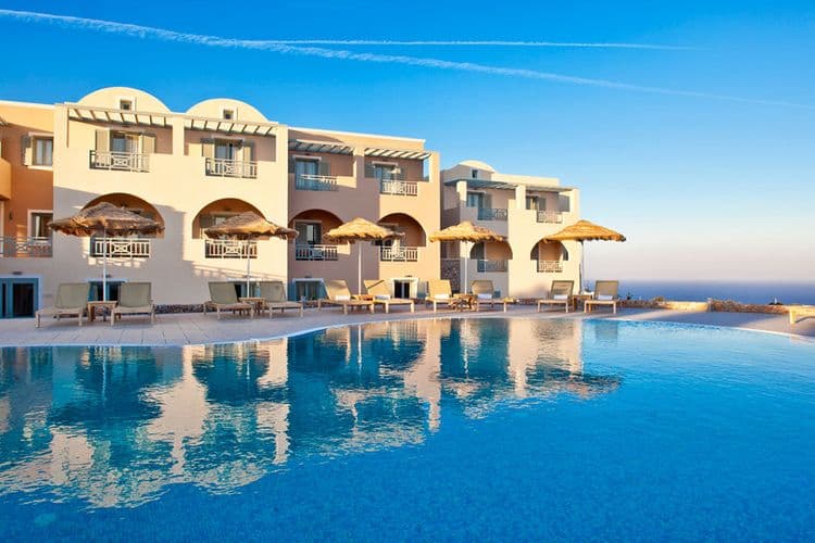 Astro Palace Hotel & Suites